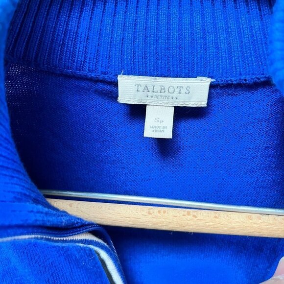 Talbots Blue and White Snowflake 1/4 zip sweater- size Small Petite - Picture 3 of 4